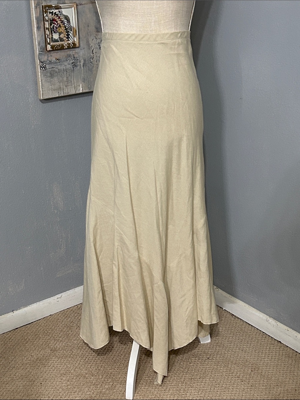 Larry Levine Cream Maxi Skirt